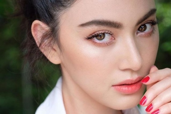 6 cách trang điểm cô dâu mặt mụn Trang điểm Makeup cô dâu tiệc họ Tuy Hoà Phú Yên