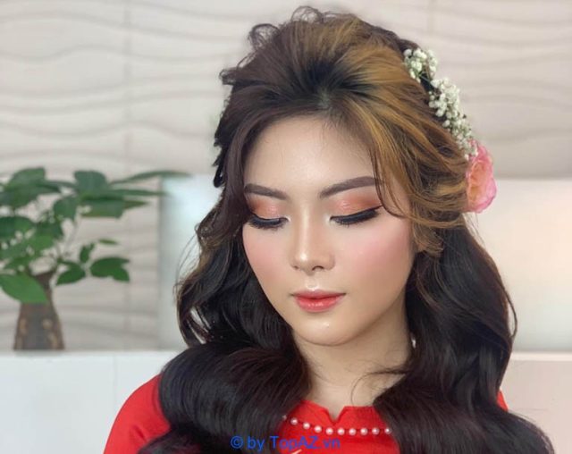 Chi phí mở tiệm Trang điểm Makeup cô dâu tiệc họ Tuy Hoà Phú Yên bao nhiêu (4)